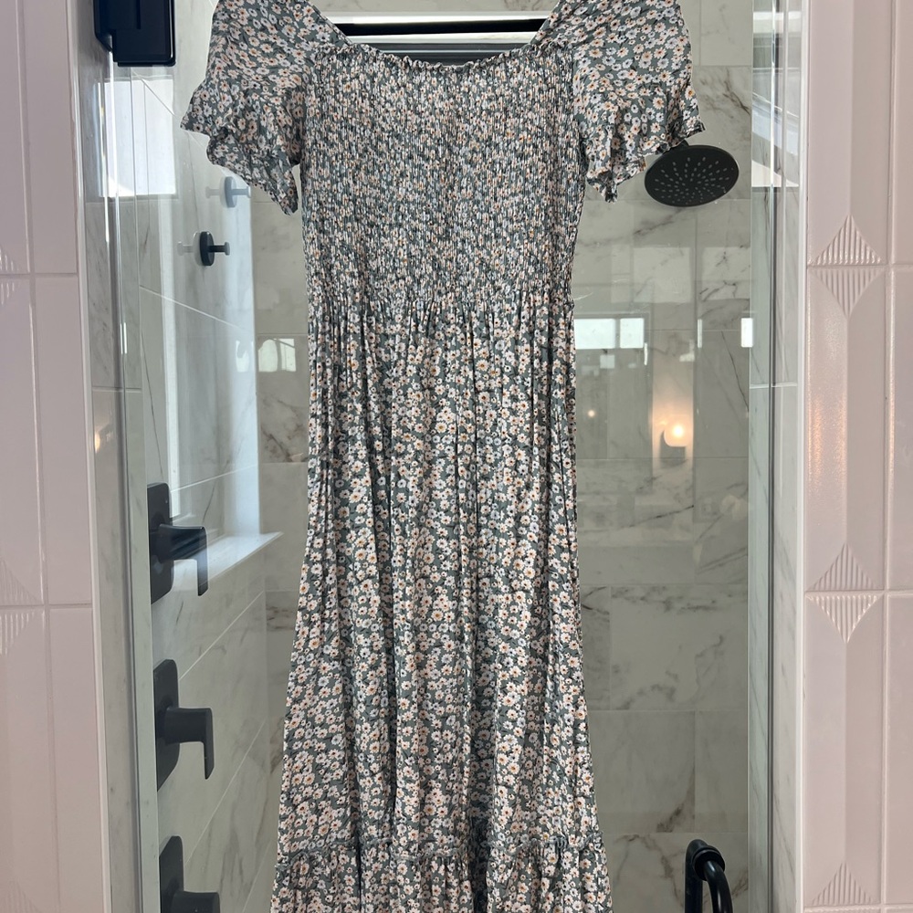 Pinkblush Light Blue Floral Ruffle Maternity Midi Dress - Picture 3 of 6